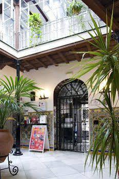 Lis Guest house *